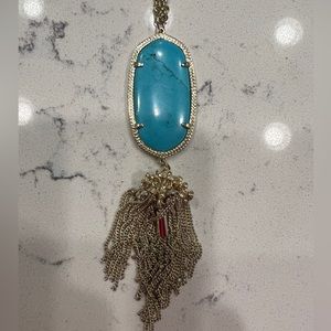 Kendra Scott long pendant necklace